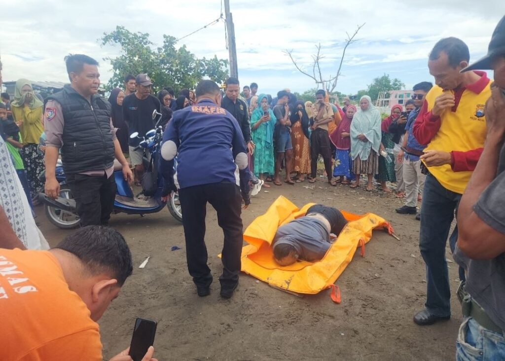 Evakuasi Jasad Korban